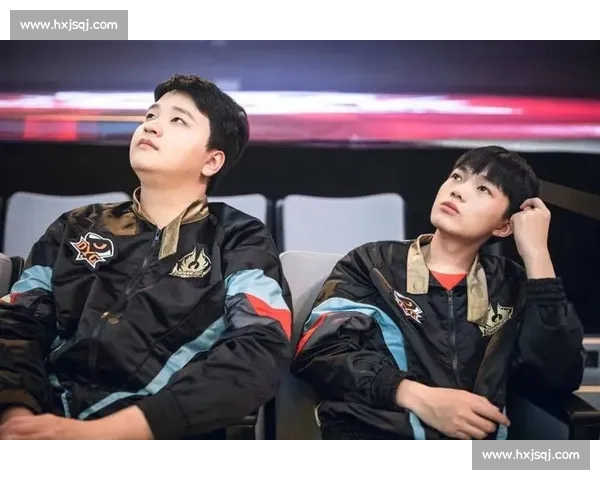 魔兽争霸赛事巅峰对决开启 全面解析顶级战队激烈角逐与战术创新